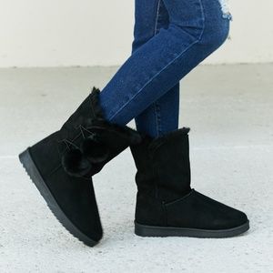 Forever Link Pom-Pom Faux Fur Snow Women's Boots